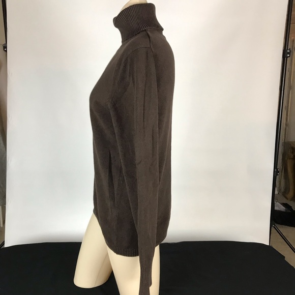 Women’s brown turtleneck sweater - Picture 2 of 5